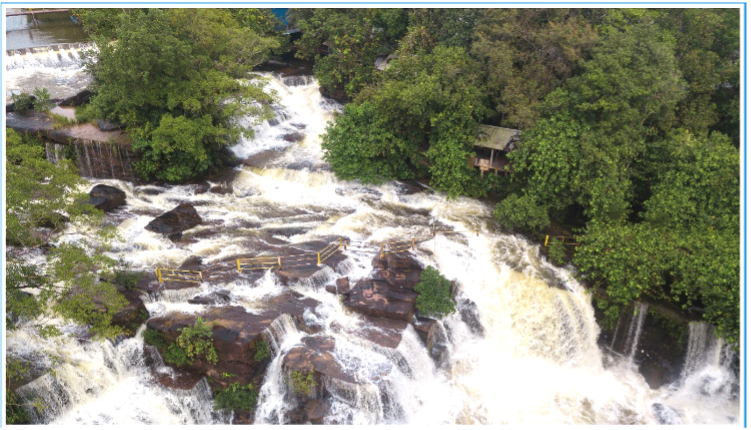 Kbal Chhay Waterfall​ Resort